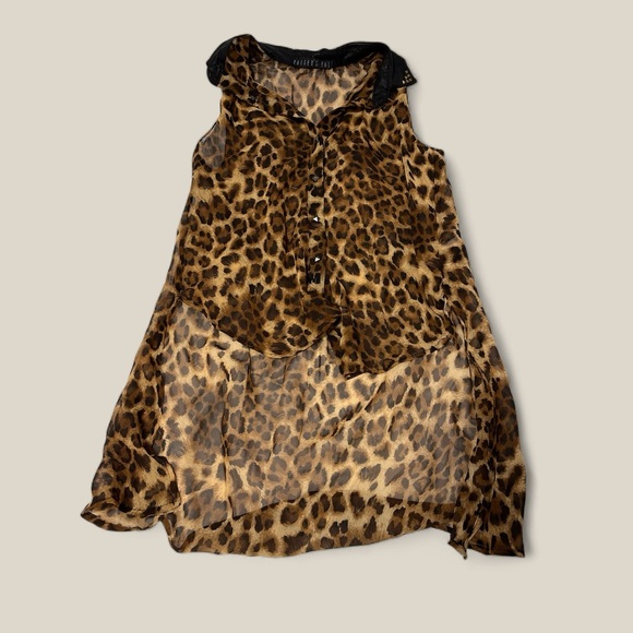 Potter’s Pot cheetah print sleeveless blouse - Picture 1 of 4